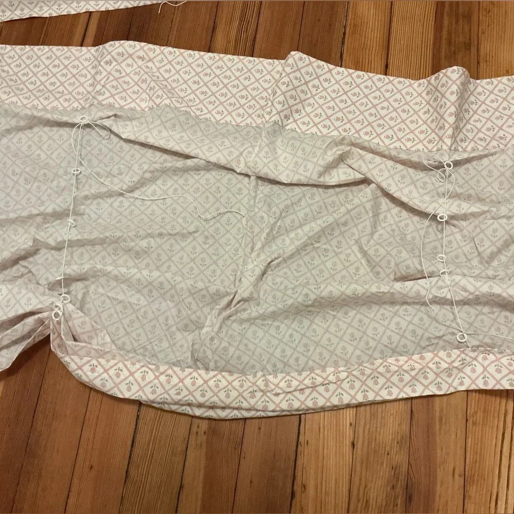 Vintage Westpoint Steven’s Large balloon Valances & Sham